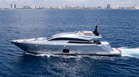 yacht di versace prezzo|SuperYacht Times .